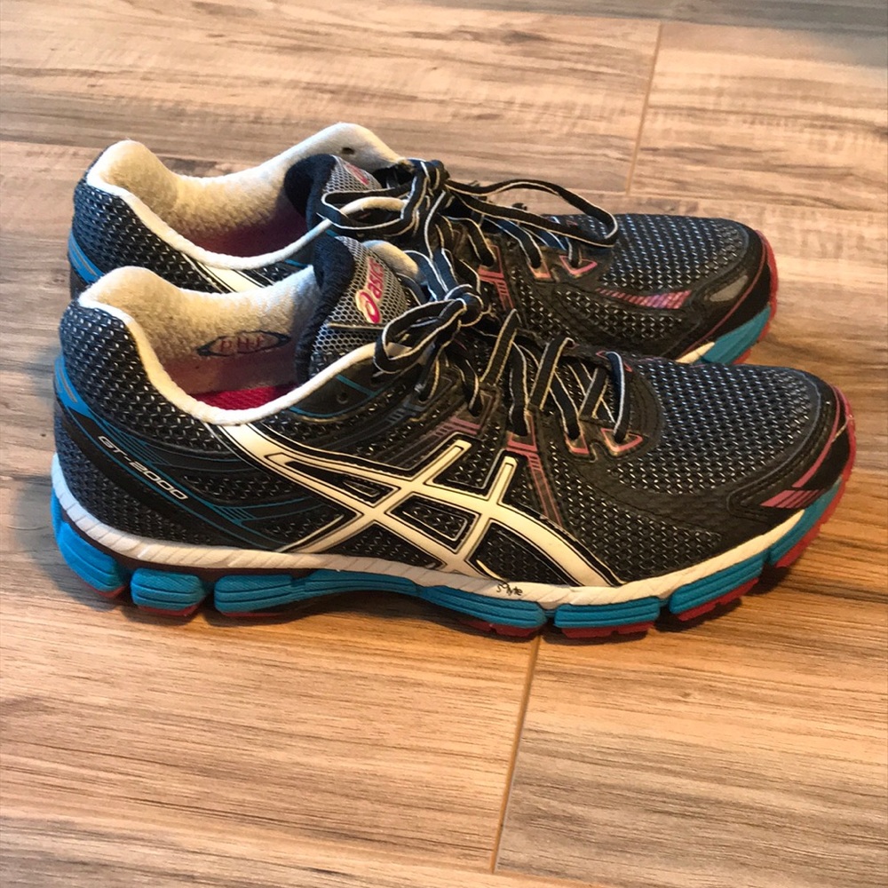 ASICS GT-2000 Running shoes